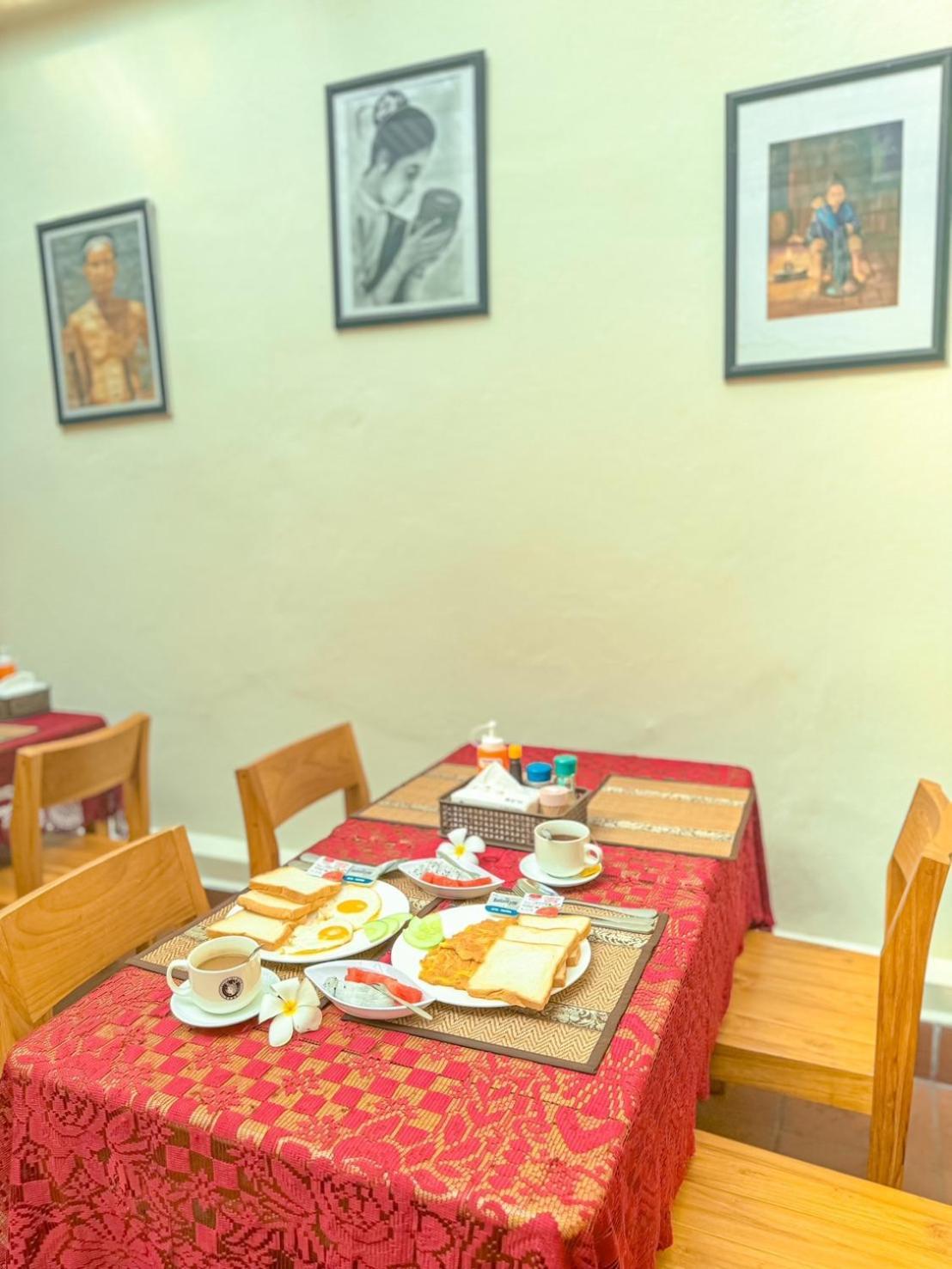 Luang Phasouk Hotel لوانغ برابانغ المظهر الخارجي الصورة